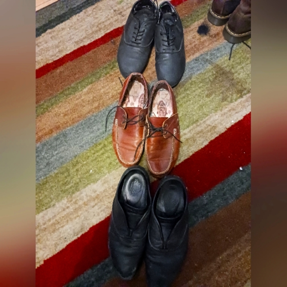 Lot 3 pairs of Gravis Dylan Rieder shoes